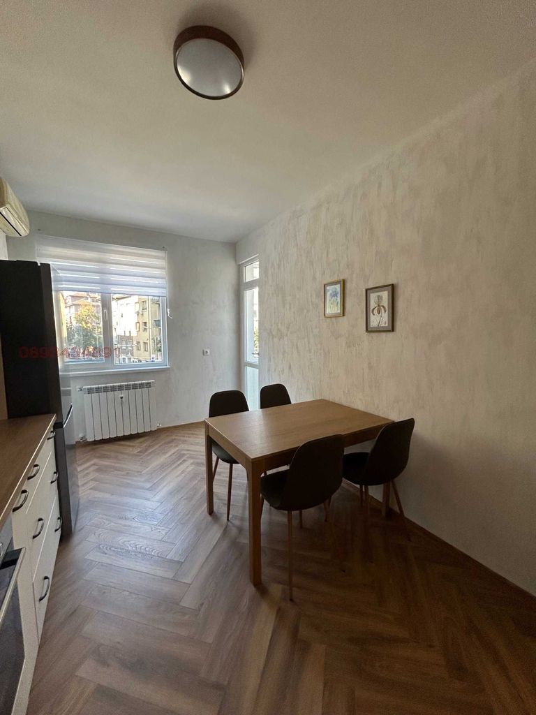 Дава се под наем Двустаен апартамент в София, Лозенец - 63 кв.м за 714 € - Снимка #10
