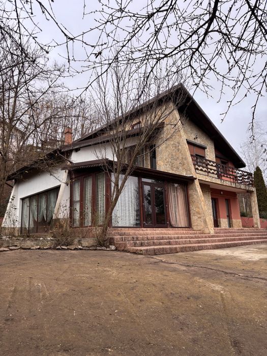 Casa de VANZARE Botosani/in spate la ANL