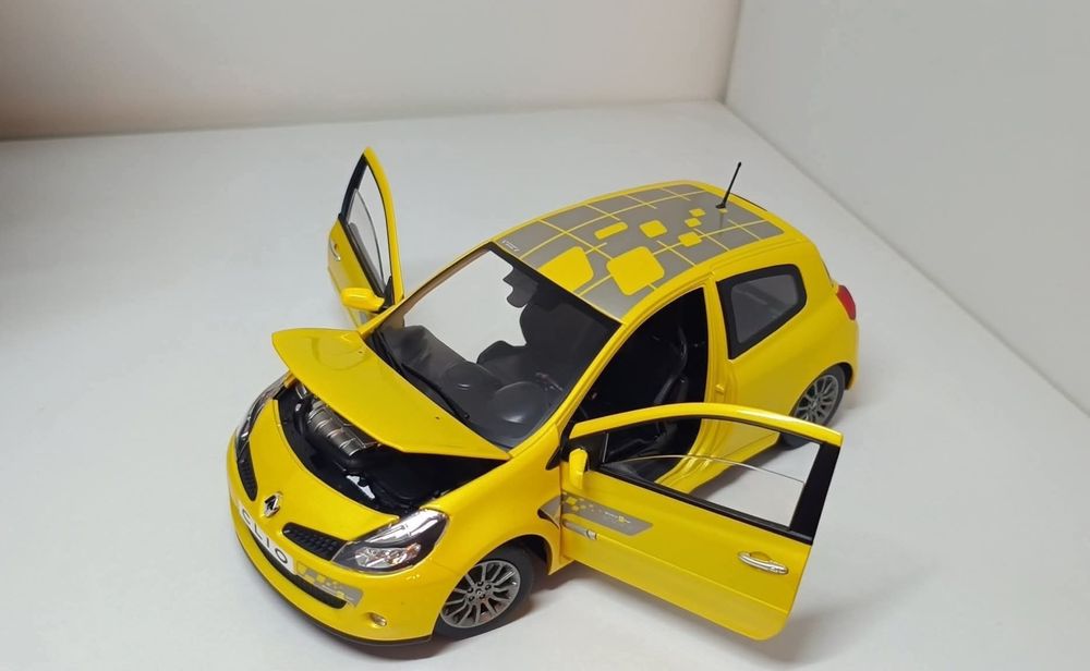 Machetă Renault Clio Rs F1 TEAM 1/18 Norev