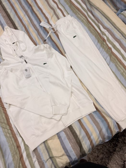 Анцуг Lacoste Бял