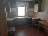 INCHIRIEZ apartament 4 camere in Onesti, partial mobilat