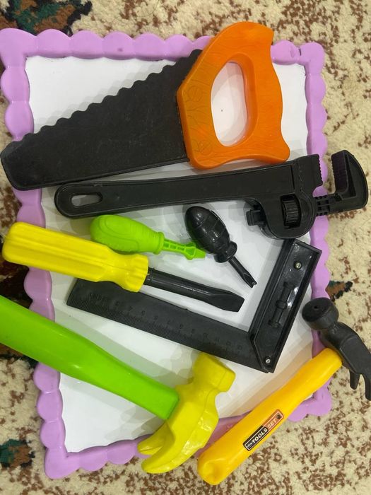 Игрушки для мальчиков,робот трансформер. Супергерои