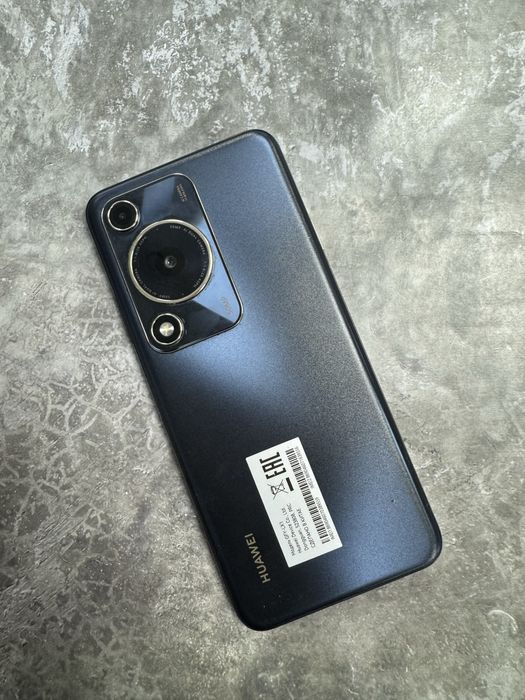 Huawei nova Y72s 256 gb ( Актау 8/18) лот 789897