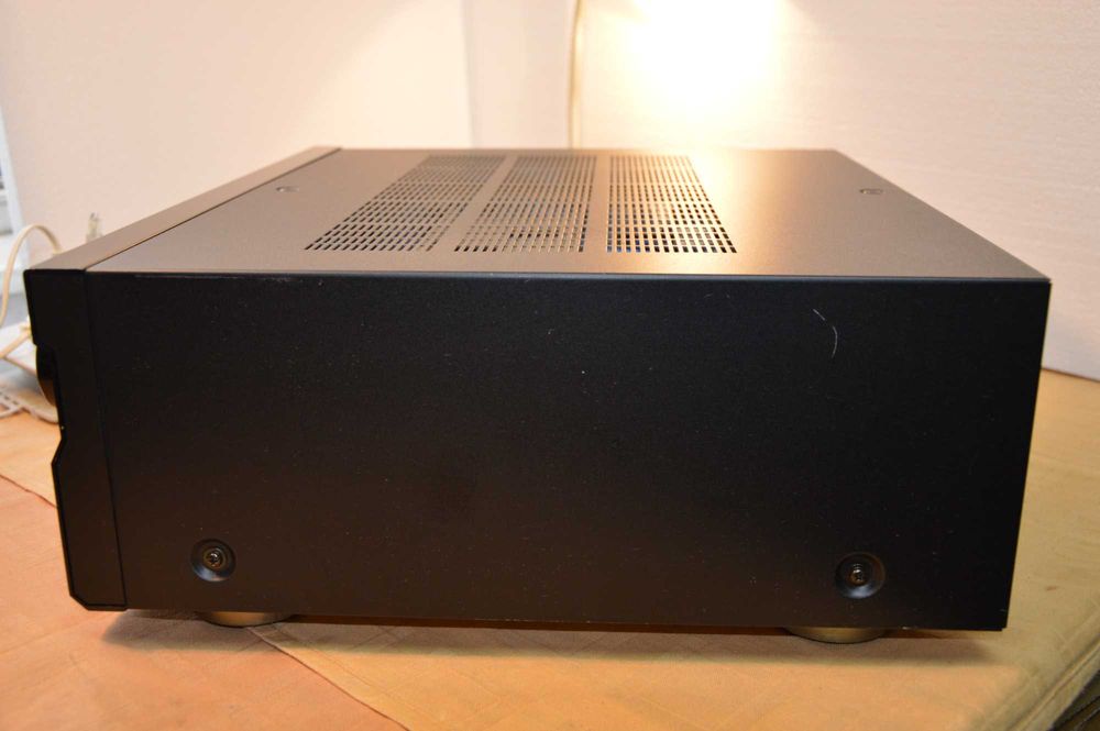 Amplituner Yamaha RX-V1400