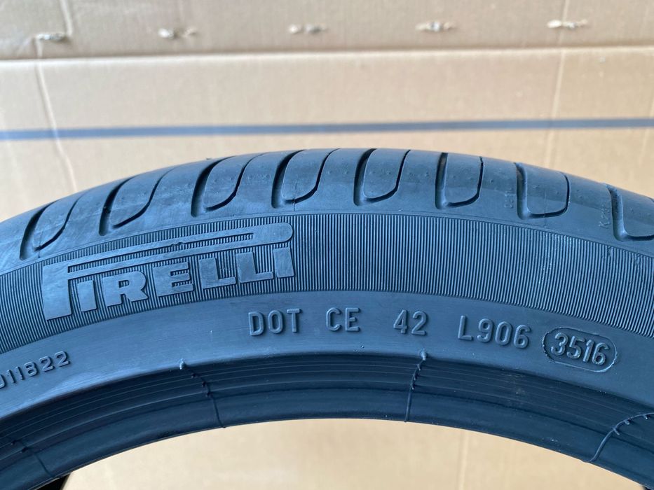 225/45/18 si 255/40/18 Pirelli 4 Anvelope
