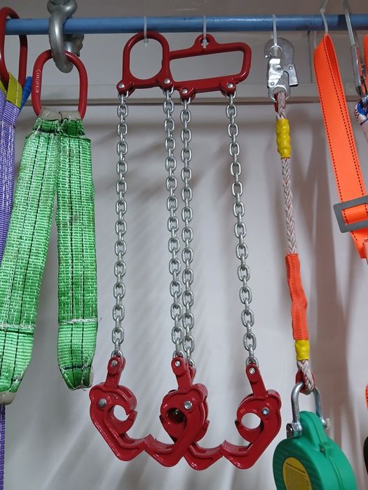 Захваты для бочек, контейнеров