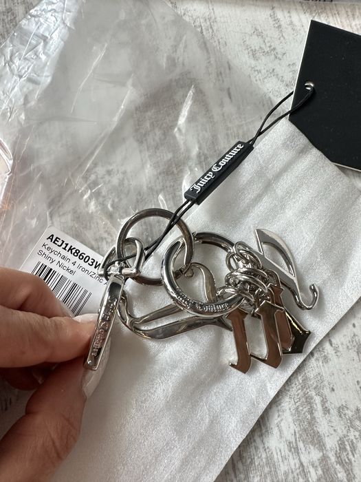 Juicy Couture бюстие и ключодържател