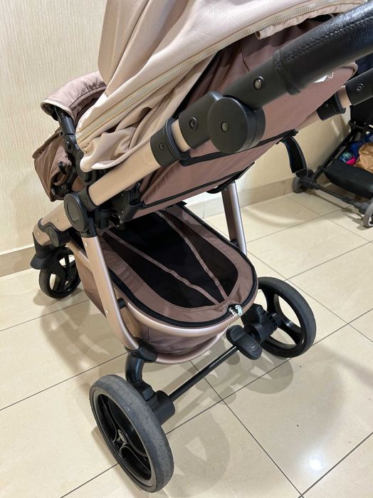 Комбинирана детска количка 3 в 1 Chipolino Nina