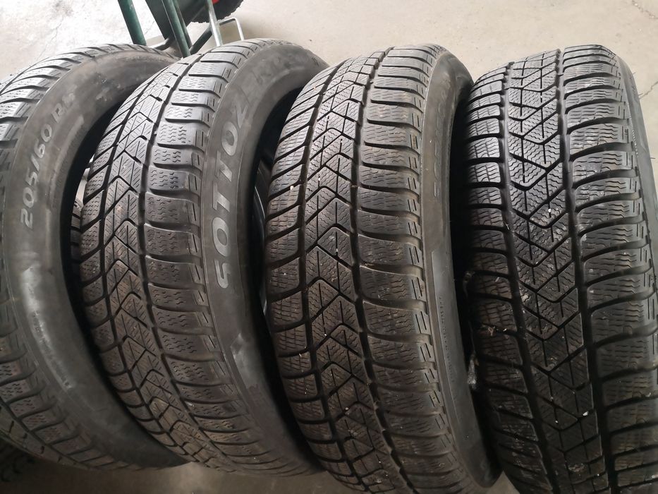 205 60 17 цола гуми Pirelli 4 броя