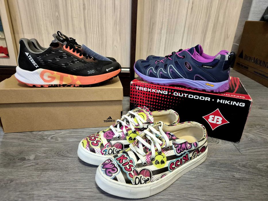 Дамски маратонки Adidas Terrex 38 номер, Brütting 39 номер, нови,