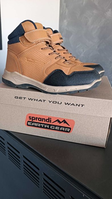 Топли боти Sprandi за момче размер 31