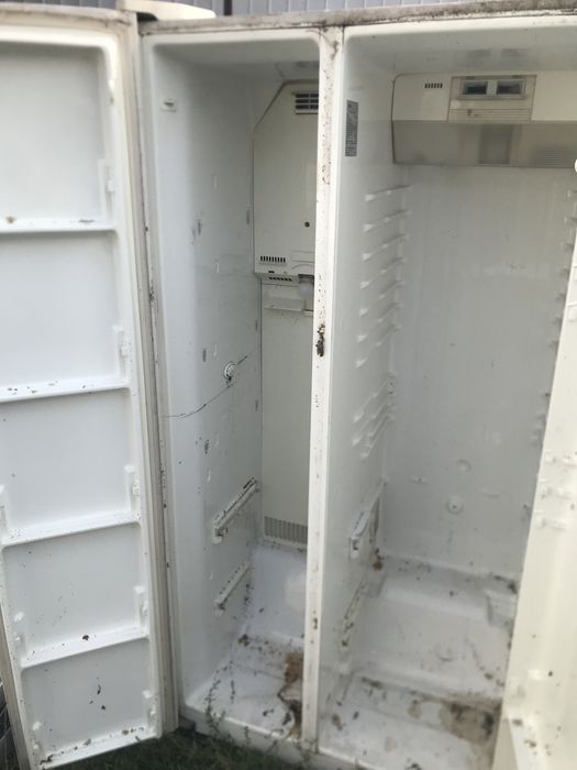 Продам холодильник