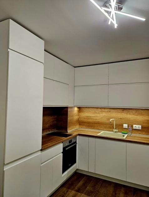 Дава се под наем Двустаен апартамент в София, Малинова долина - 75 кв.м за 650 € - Снимка #1