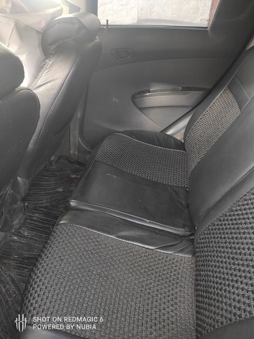 Spark 2 2010                 .