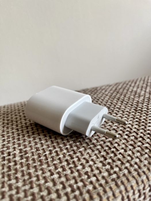 Incarcator iPhone Original 20W