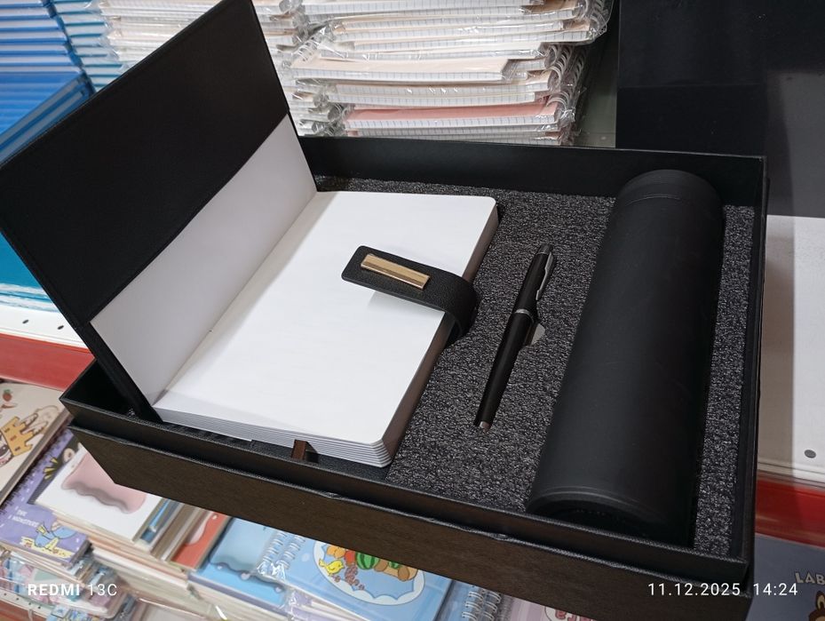 Подарочный набор блокнот, термос, ручка