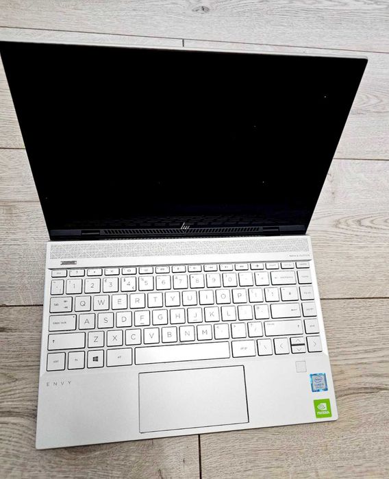 Лаптоп HP Envy 13 i5 8gen / 8GB RAM / 256GB БЕЗПЛАТНА ДОСТАВКА!