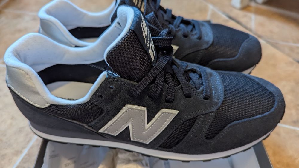New Balance 373 mărimea 43