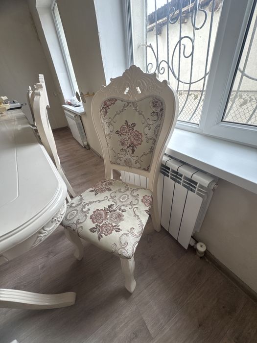 Стулчиктер сатамын.