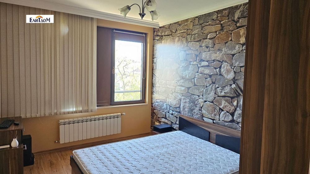 Продава се Тристаен апартамент в София, Витоша - 101 кв.м за 9 €/кв.м - Снимка #1