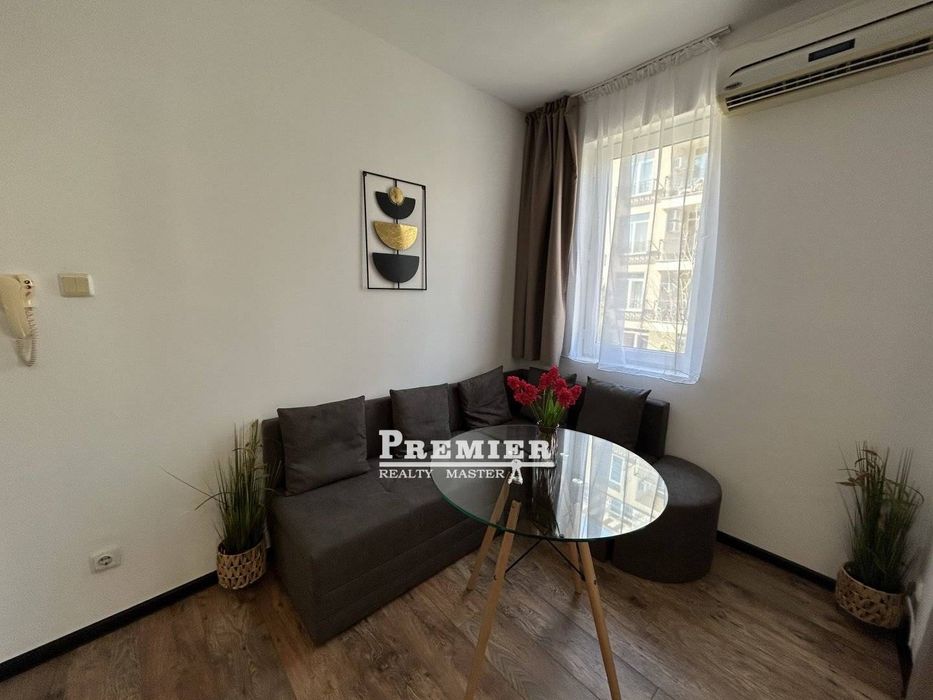 Продава се Двустаен апартамент в к.к. Слънчев бряг - 60 кв.м за 1117 €/кв.м - Снимка #7