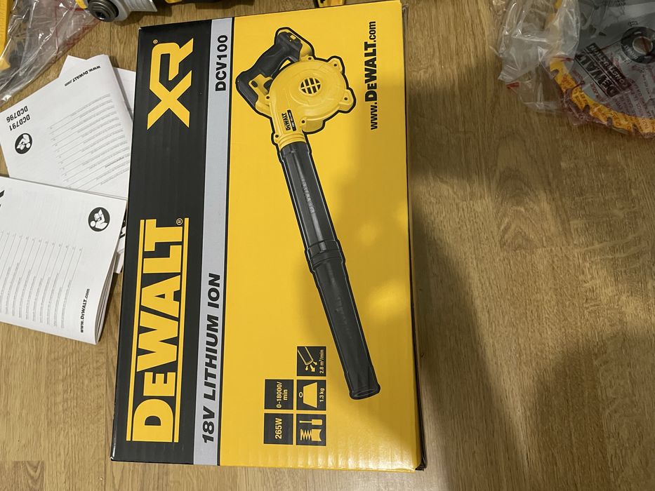 Suflanta dewalt