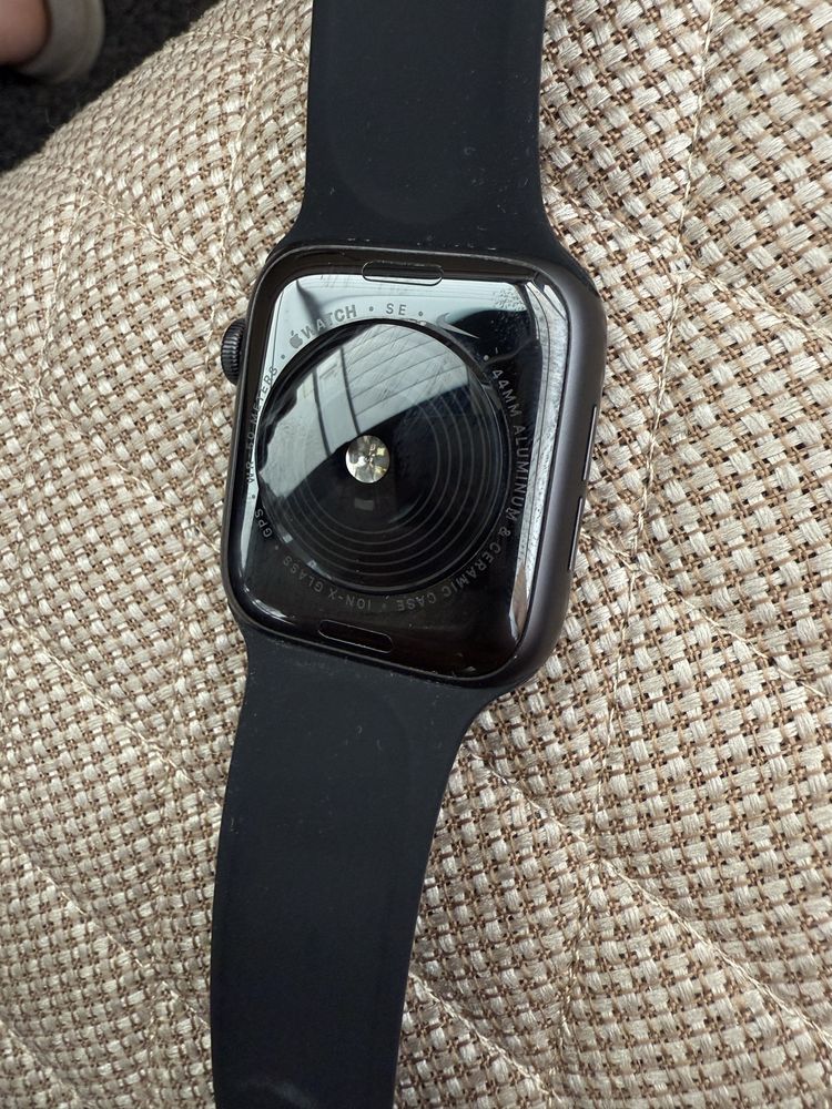 IWatch SE 44mm 1 gen