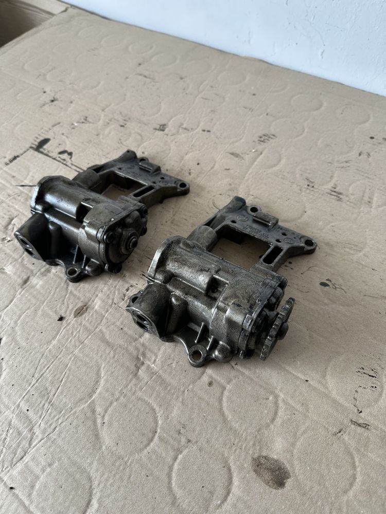 Pompa ulei BMW Seria 5 E60 E61 530d 525d 177cp 218cp 231cp 7789838