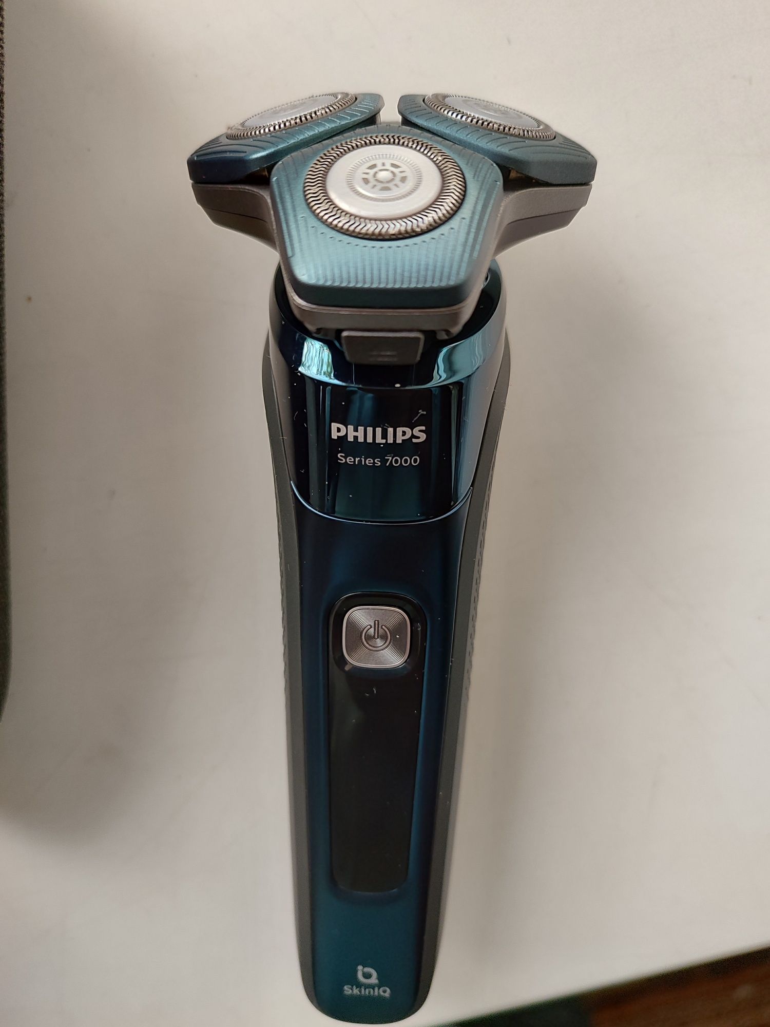 Электробритва Philips серия 7000