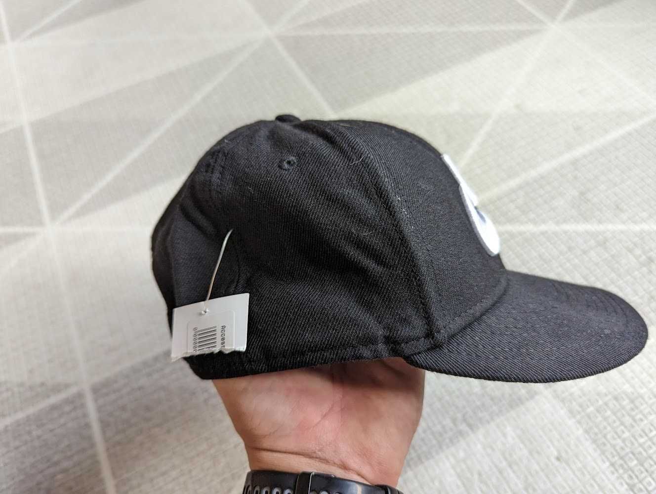 Oригинална шапка Nike нова!