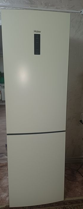 Холодильник  HAIER