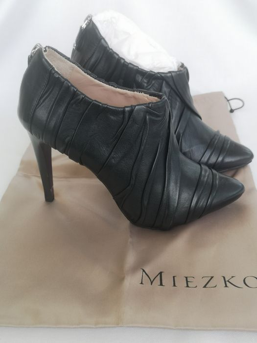 Miezko, нови боти естествена кожа, номер 35