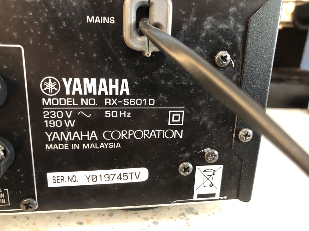 Yamaha RX-S601D Bluetooth Wi-Fi