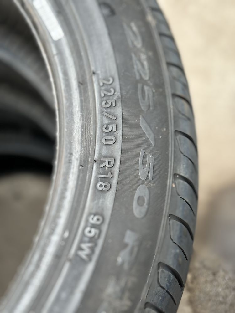 225/50/18 - 255/45/18 Pirelli