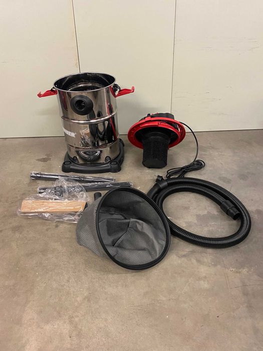 090316	Прахосмукачка за сухо и мокро 1300W 30L Inox WC07