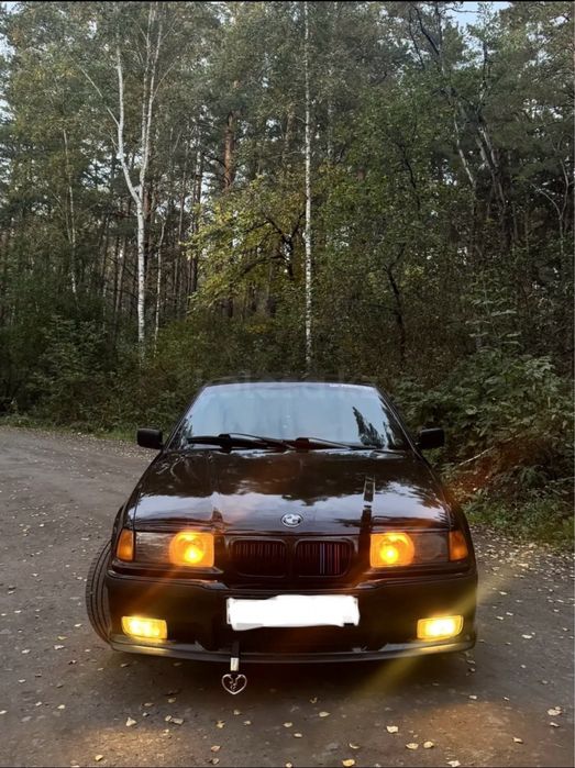 Продам BMW E36 320