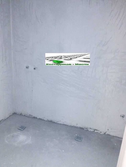 Продава се Двустаен апартамент в Пловдив, Христо Смирненски - 74 кв.м за 1582 €/кв.м - Снимка #1