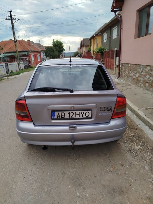 Vând Opel Astra in stare de funcționare foarte buna