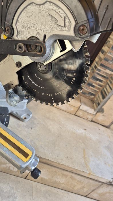 Dewalt Dcs365 пендула