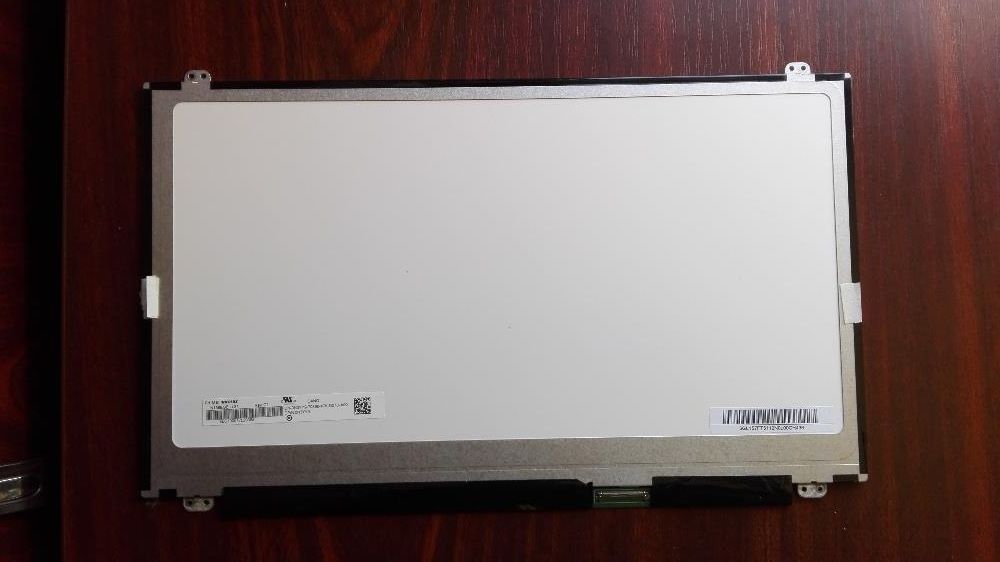 Display 15,6 slim 40pini original,laptop HP 250-G4/G5,Toshiba L50-B,M5