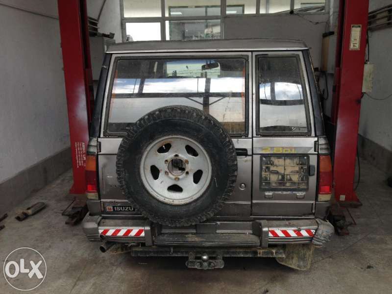 Исузу Трупер 2.0 ТД 91кс. 1991г. Isuzu Trooper 2.0 TD 91hp На Части