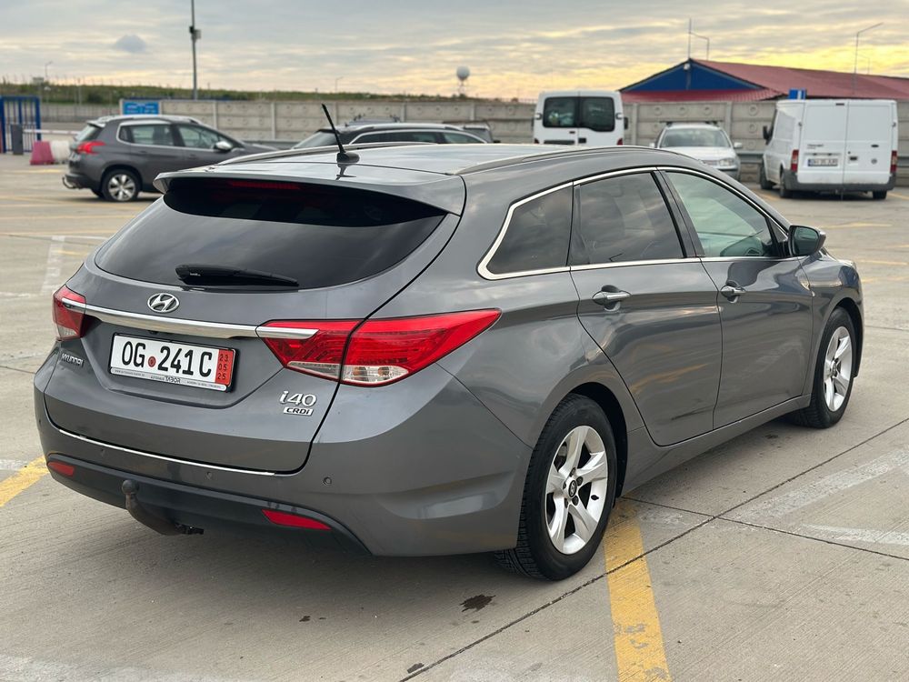 Hyundai i40,Diesel,2012