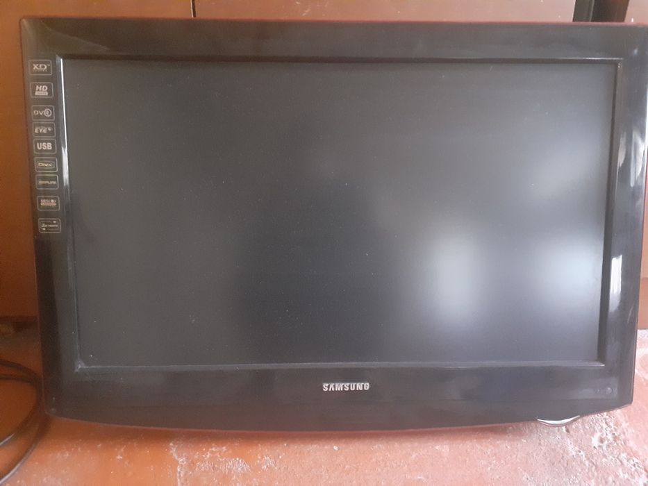 Продам телевизор