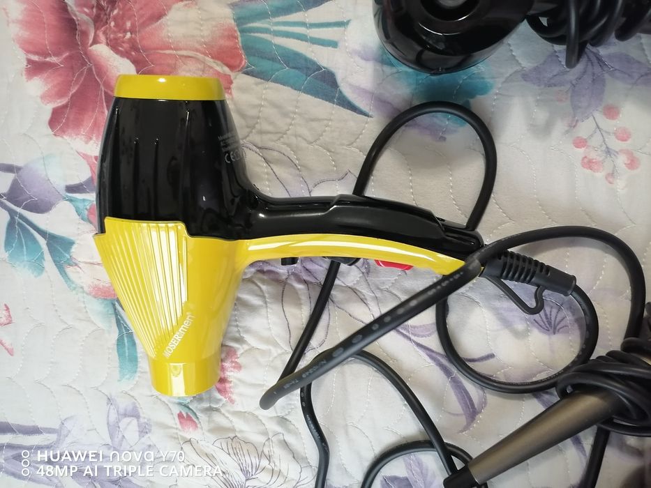 Прадаетса фен плойка