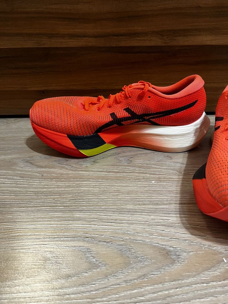 Asics Metaspeed Sky Paris номер: 41/7uk