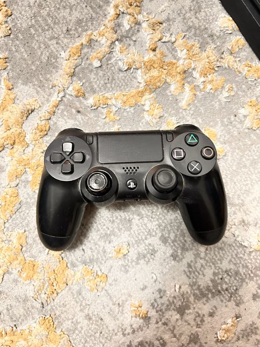 Vand PlayStation 4 Pro