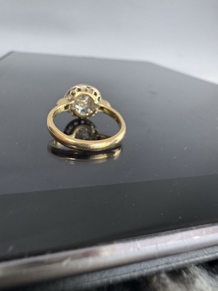 Inel din aur 18 k si diamante