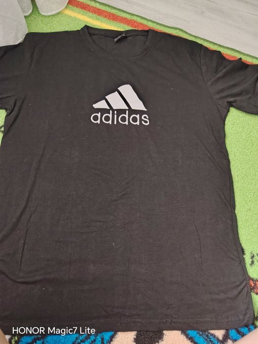 Vând tricou bărbați