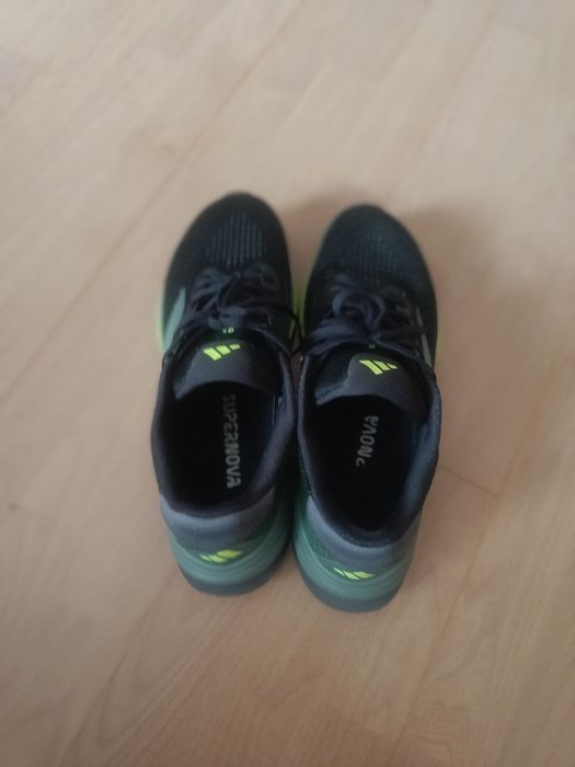 Adidas supernova rise