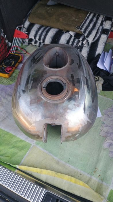 Резервоар за Ява 250